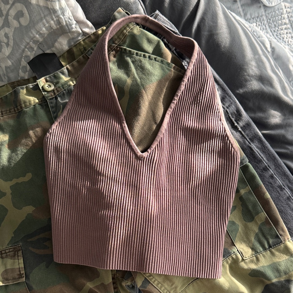 Sculpt Knit Babaton Halter Top NWOT